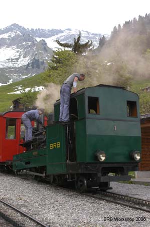 Chrigel beim Turnen